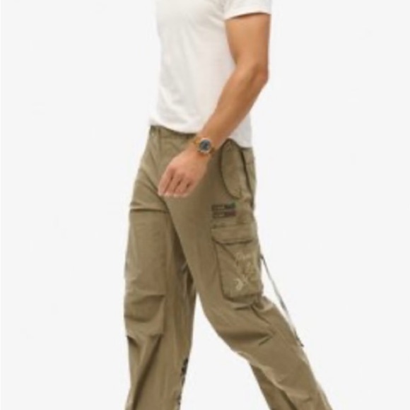 Magellan Outdoors Tan Cargo Pants Relaxed Fit Straight Leg - Picture 1 of 15